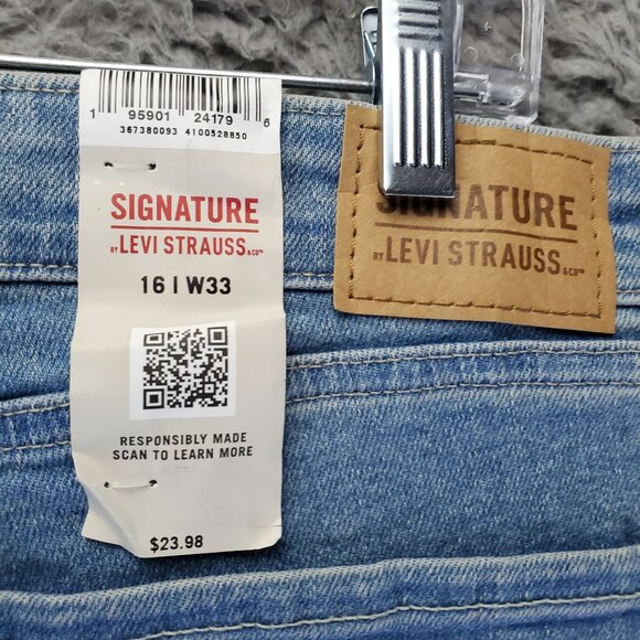 Signature By Levi Strauss Jeans Womens 16 Light Blue Mid-Rise Boyfriend *NWT* - Picture 5 of 15